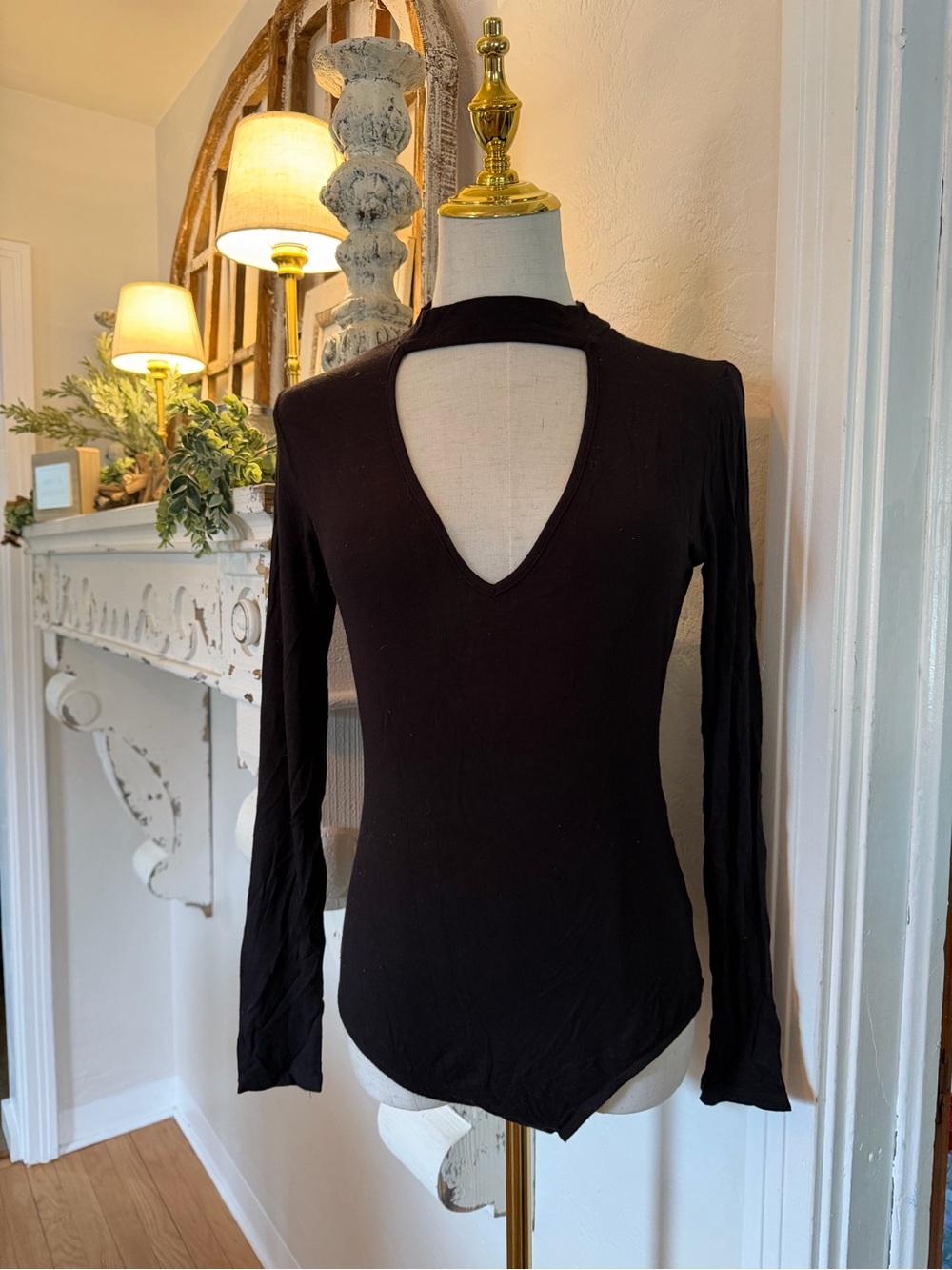 Kendall & Kylie Black Long-Sleeve Cutout Bodysuit
